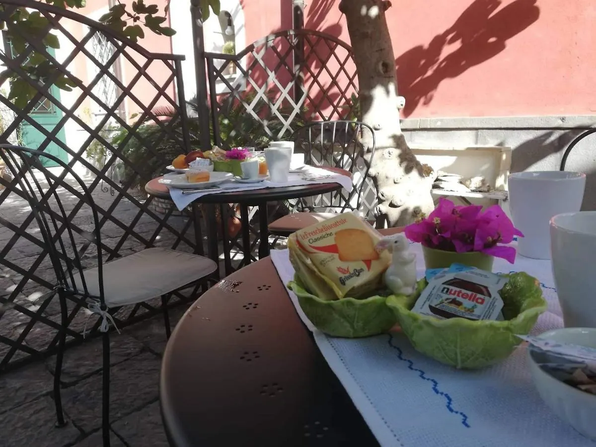 B&B Gente Di Mare Taormina Bed & Breakfast